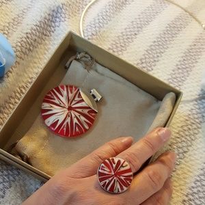 Red & White Sponge Corral Pendant